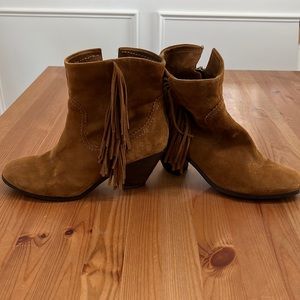 Sam Edelman size 8 fringe booties